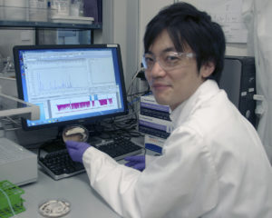 Hiroshi Otani, postdoc in Sam Deutsch's Synthetic Biology group, is using actinobacteria to develop a better method to systemically identify the products of microbial metabolism and how they’re being produced under particular conditions.